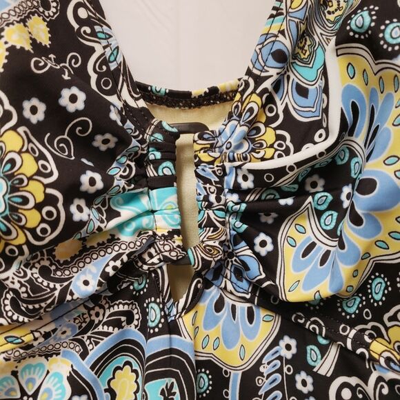 It Figures! Women's Floral Padded One Piece Bathing Suit Sz 26 W PO Excellent - Picture 12 of 14